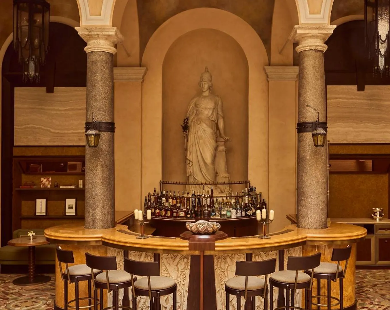Hotel Orient Express La Minerva Roma 5*,  Italia