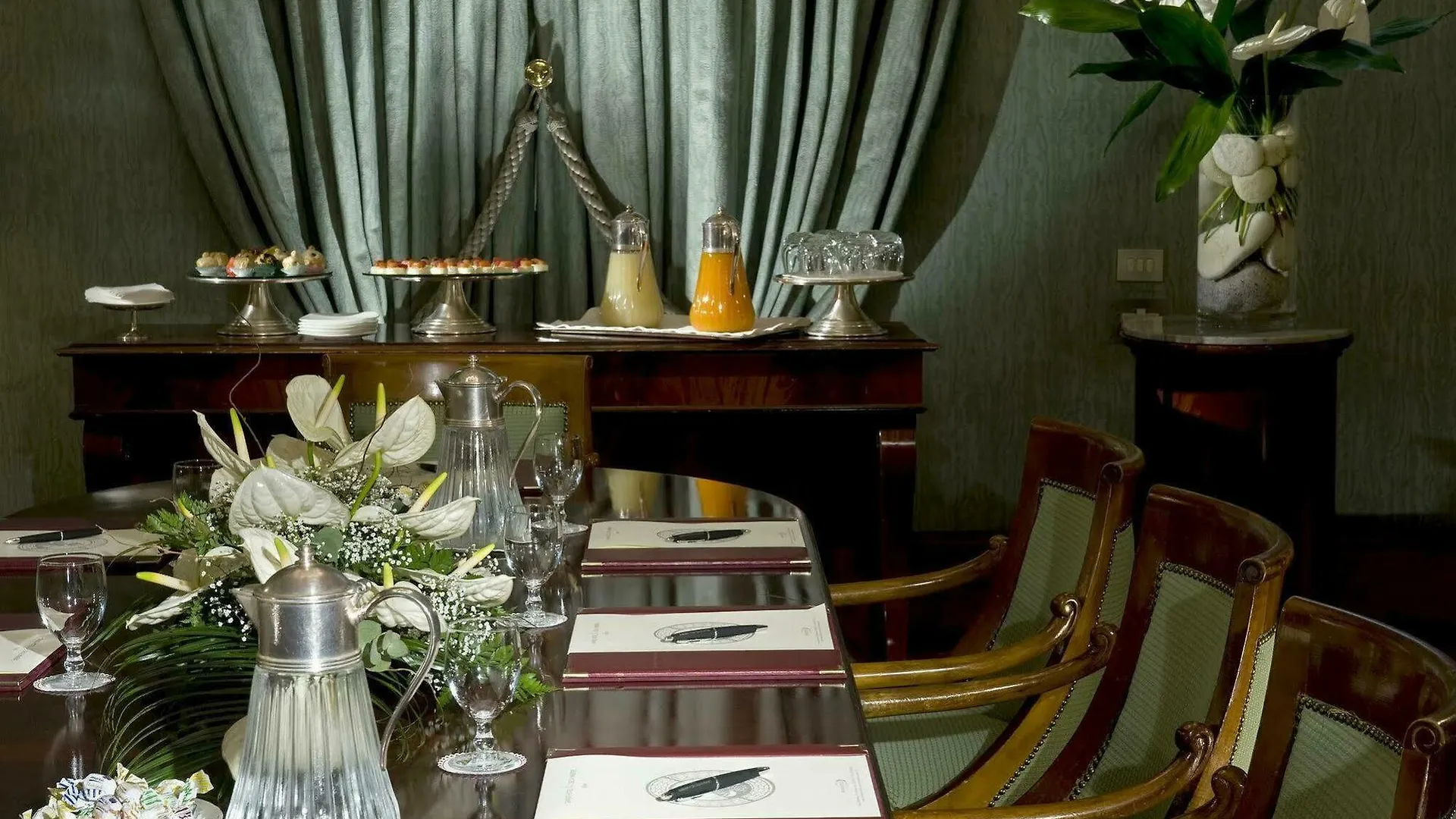 Orient Express La Minerva Hotel Rome 5*,  Italy