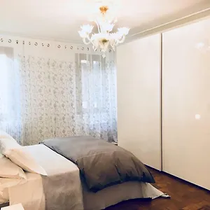 Central Apartment Apartment Venice